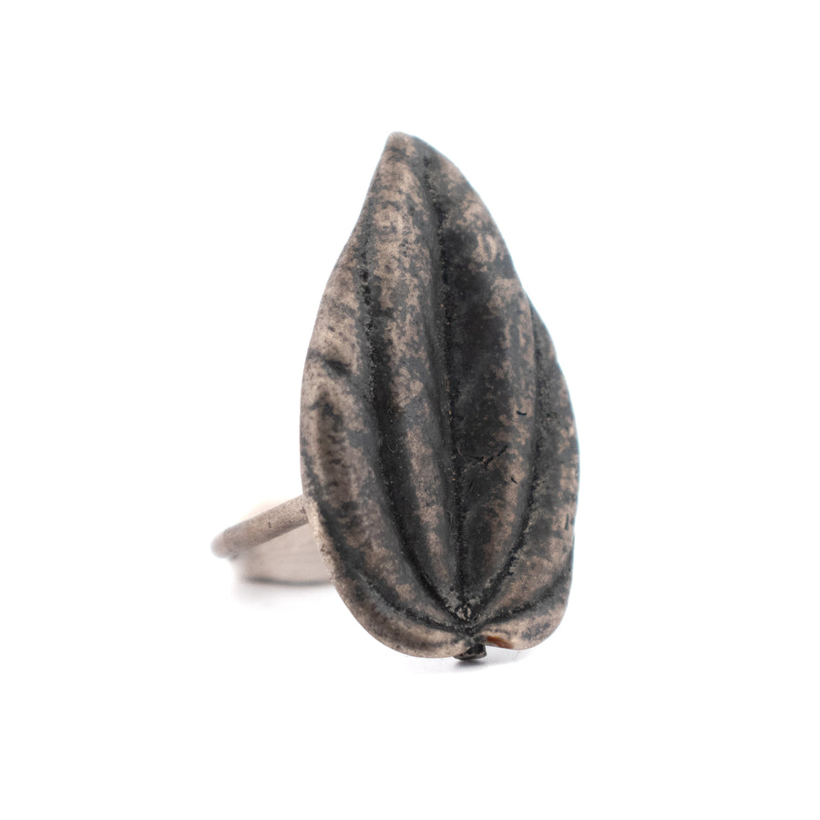 sterling silver peperomia shield ring 2