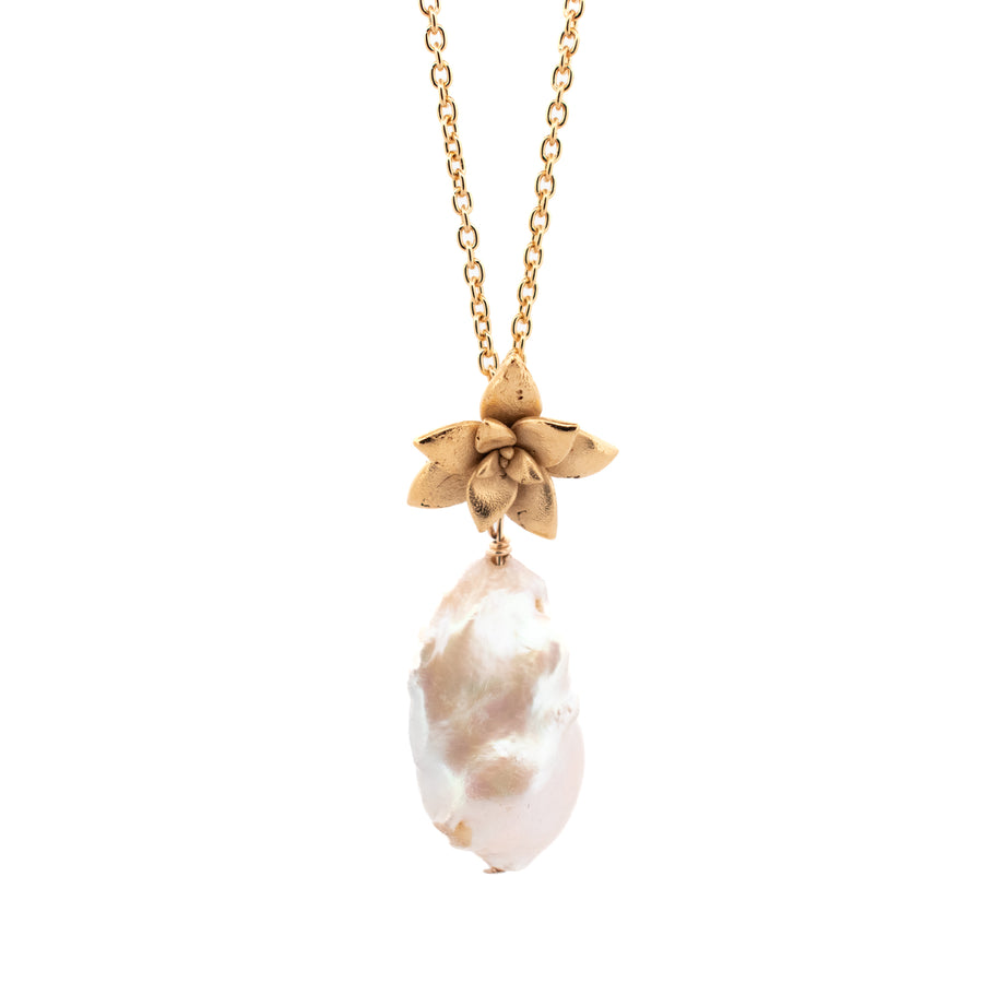 floral succulent necklace : large flame pearl
