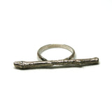 twig ring: bar