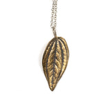 small leaf peperomia necklace