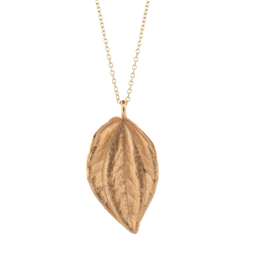 gold vermeil peperomia leaf necklace 2