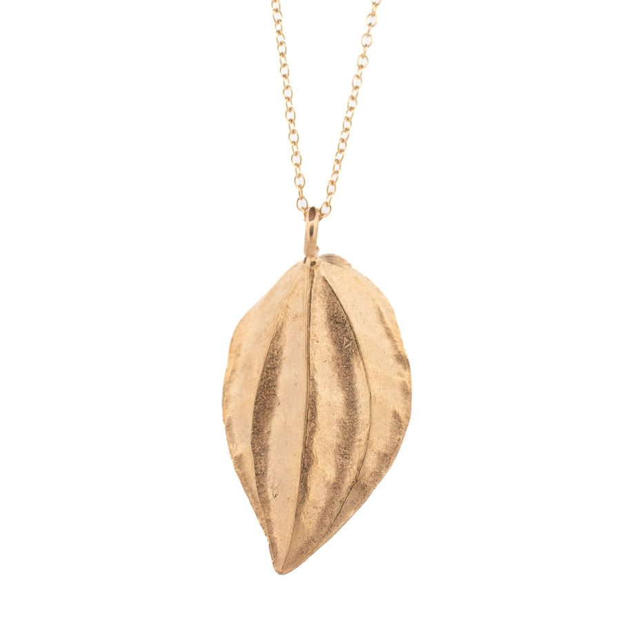 gold vermeil peperomia leaf necklace 2