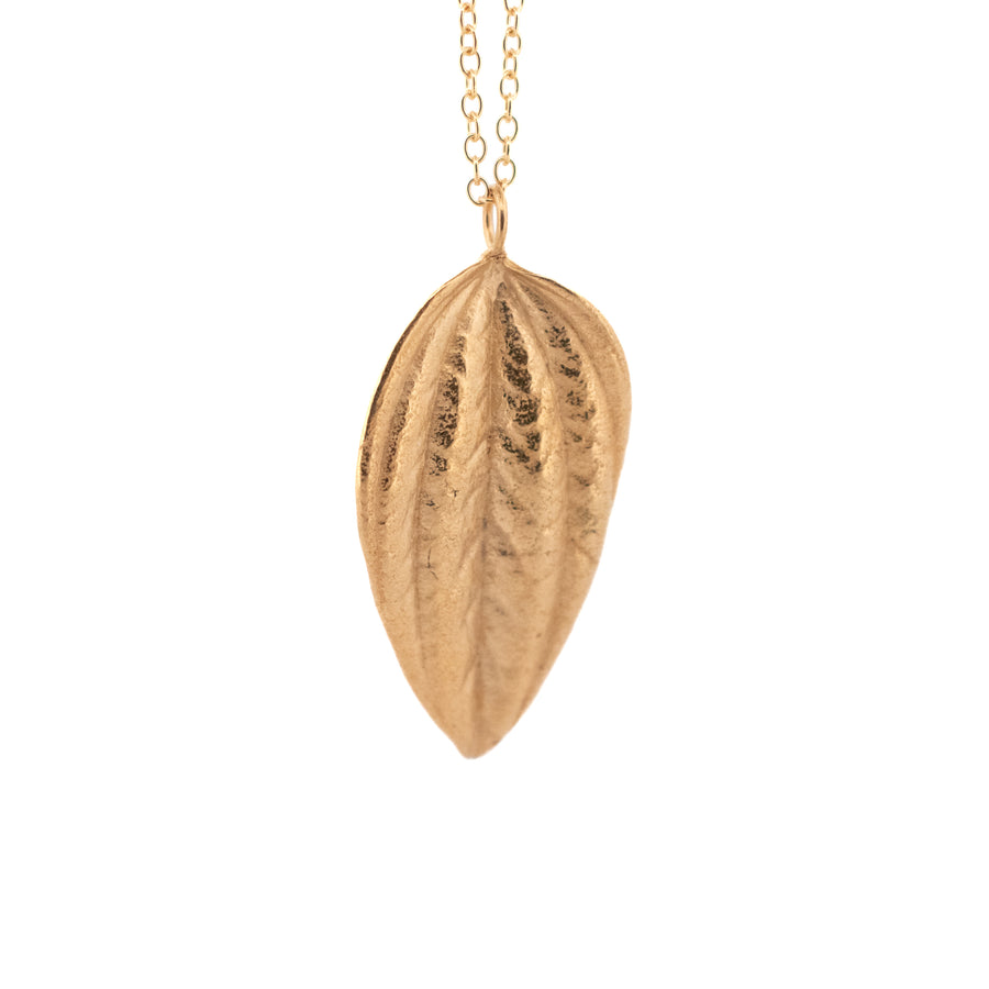 gold vermeil peperomia leaf necklace 2