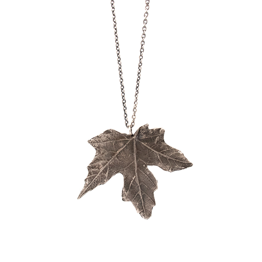 sterling silver maple leaf necklace