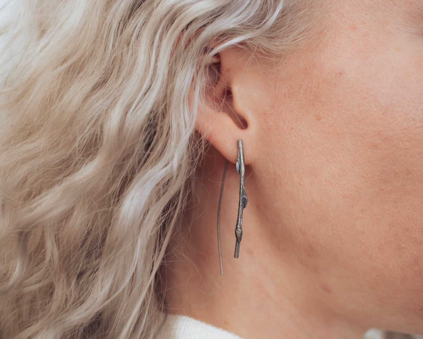twig earrings: medium