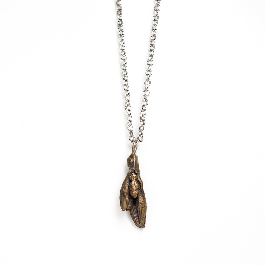 bronze day lily necklace 3