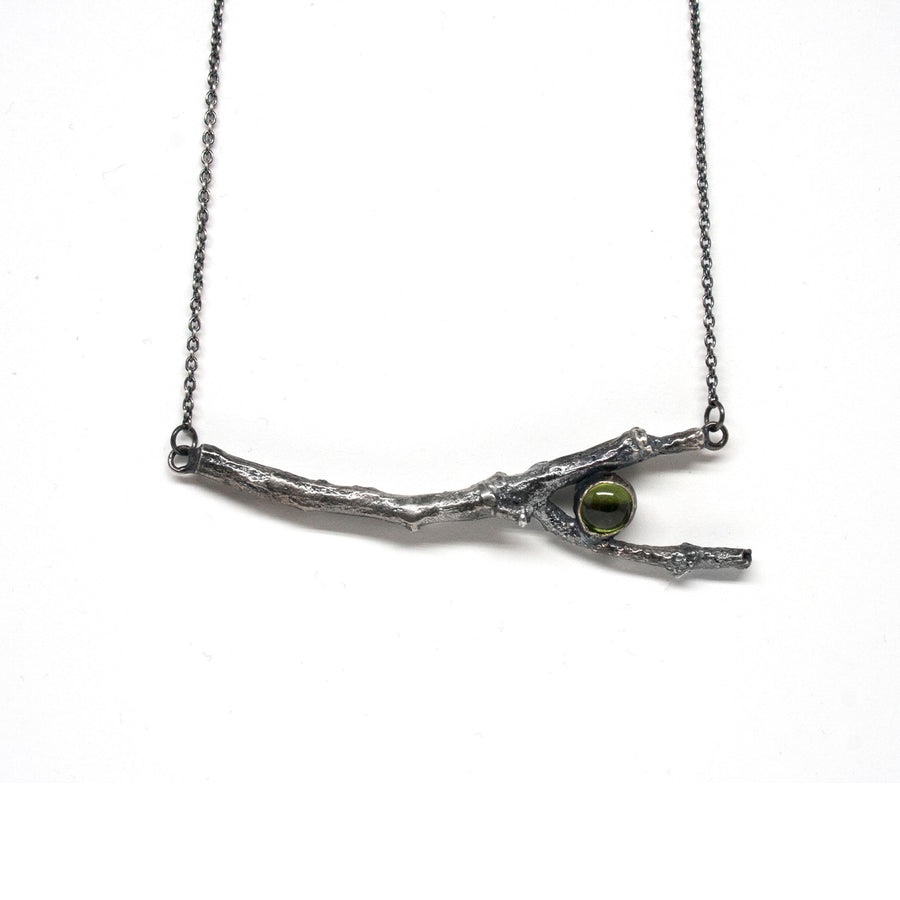 twig necklace with 6 mm stone