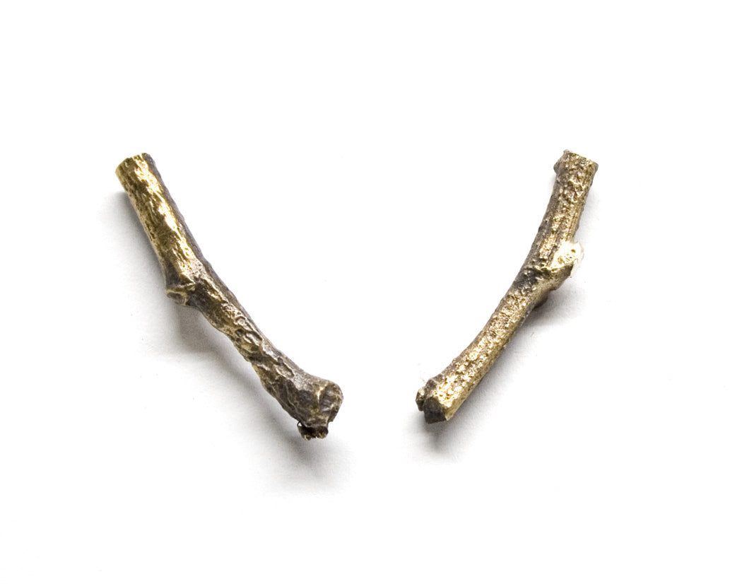 twig earrings : studs